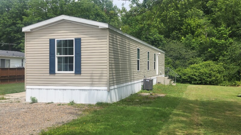 Foto principal - 4668 Herner County Line Rd