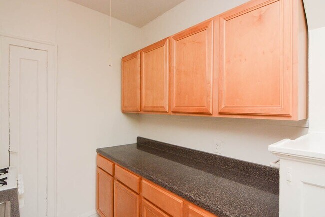Foto del edificio - 4842 N Damen Ave