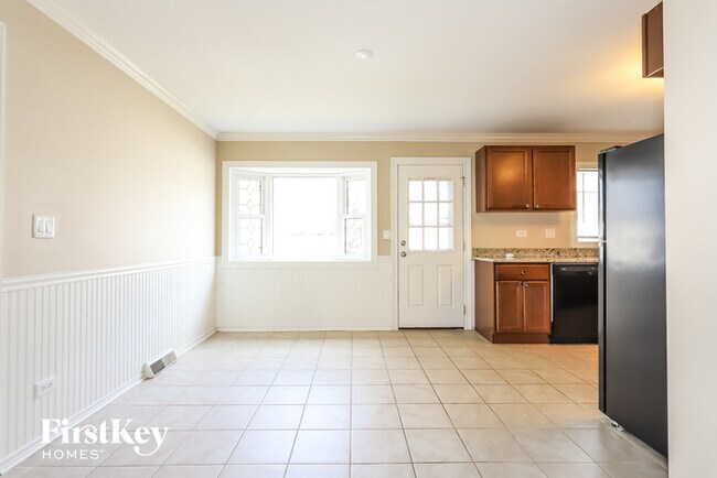 Foto del edificio - 15059 Highland Ave