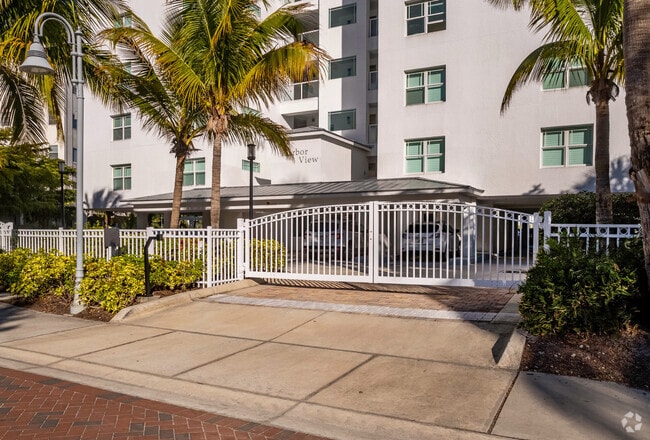 Entrance - Harbor View