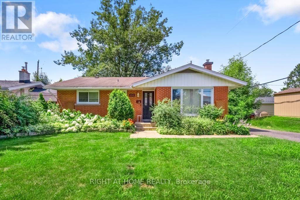 Photo principale - 1252 Tompkins St