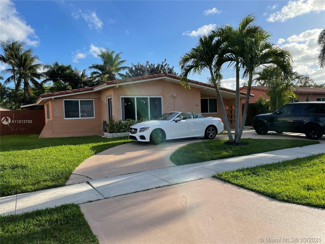 1006 NE 6th St, Hallandale Beach, FL 33009 House Rental in Hallandale