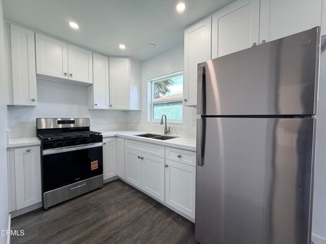 Building Photo - 945 S H St