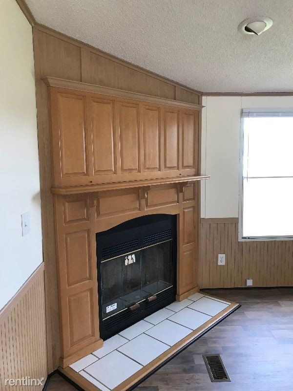 Building Photo - 315 Heavenly Hill Dr