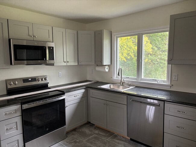Foto del edificio - 7121 Quaker Neck Rd