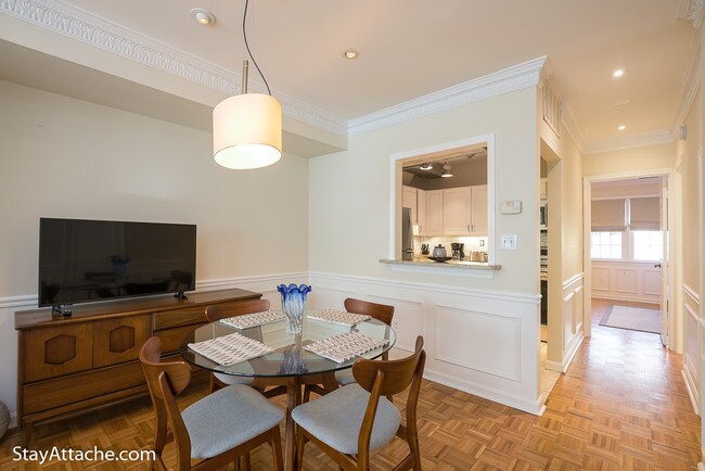 Building Photo - 1753 Q Street NW Unit B
