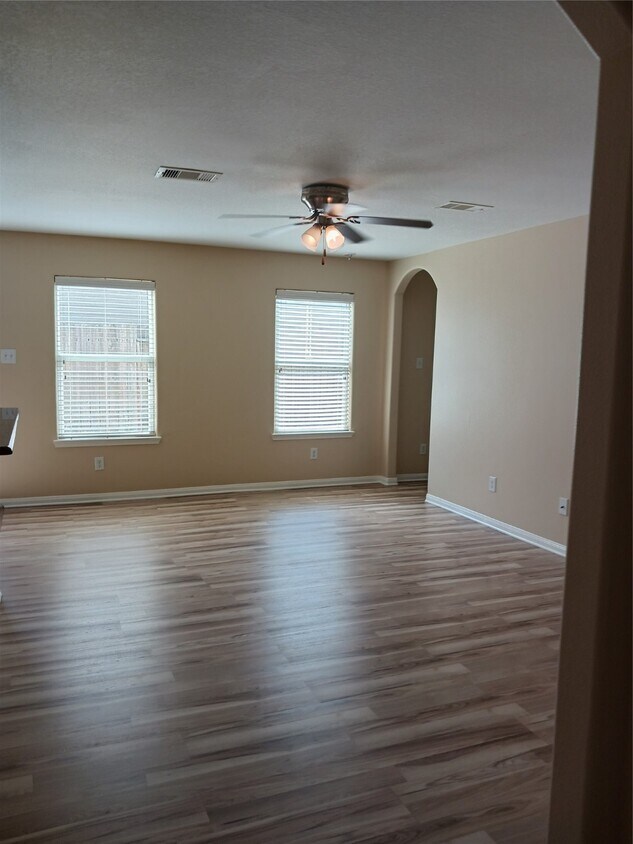 Foto principal - 10208 Wood Fern Ct