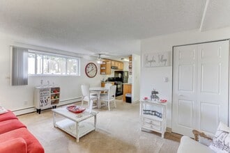 Building Photo - Hampden Village Apartments