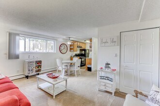 Building Photo - Hampden Village Apartments