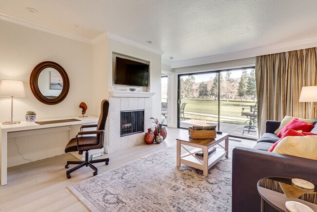 Foto del edificio - 760 Cottage Dr