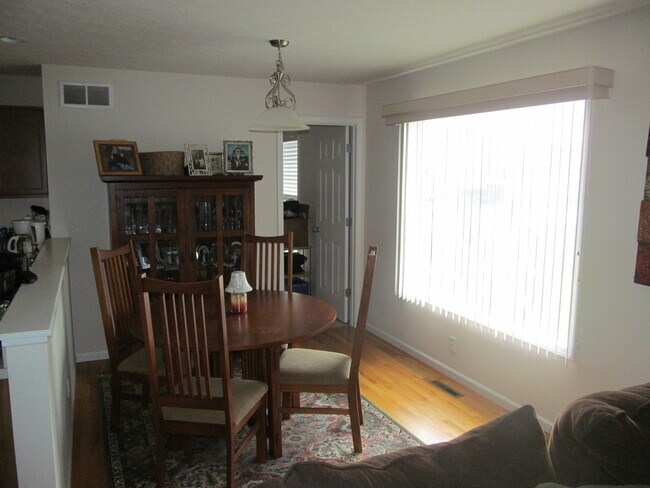 Building Photo - 6103 Rockefellar Court