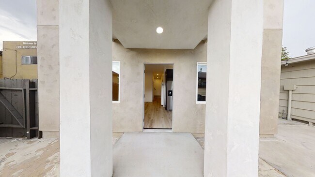 Foto del edificio - 4BD/2BA on Mary Lane!