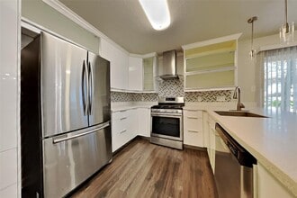 Building Photo - 40 Rockfern Rd