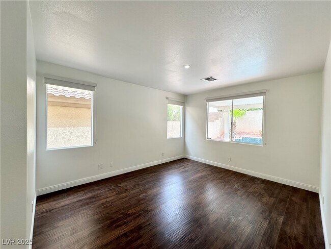 Foto del edificio - 283 Crooked Tree Dr