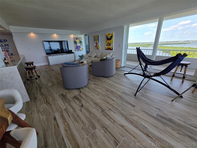 Foto del edificio - 5550 N Ocean Dr