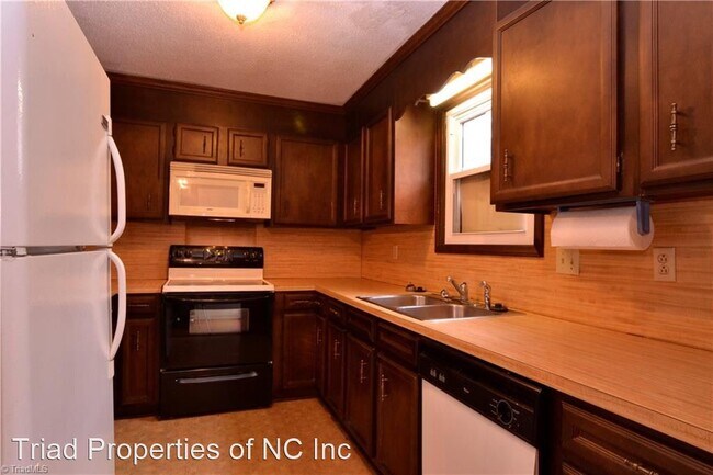 Foto del edificio - 2 br, 2 bath House - 903 Aspen Trail