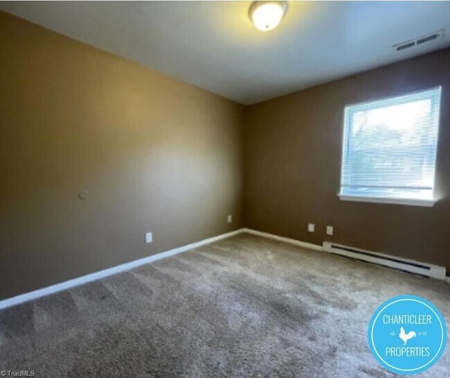 Foto del edificio - 1504 Autumn Dr