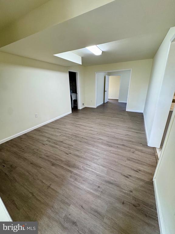 Foto del edificio - 1040 Springhill Way