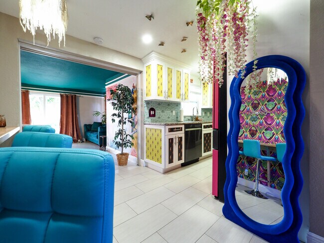Foto del edificio - 3664 Gull Rd