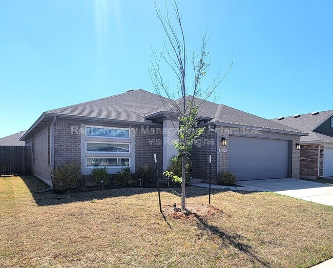 Foto del edificio - 18641 Cantar Dr