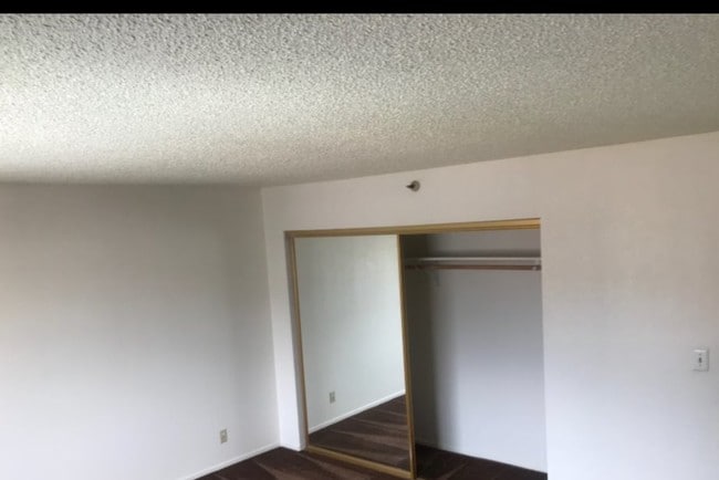 Foto del edificio - 13707 Cerise Ave