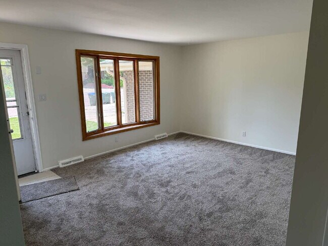 Building Photo - "Charming 3-Bed Home with in Northglenn!"