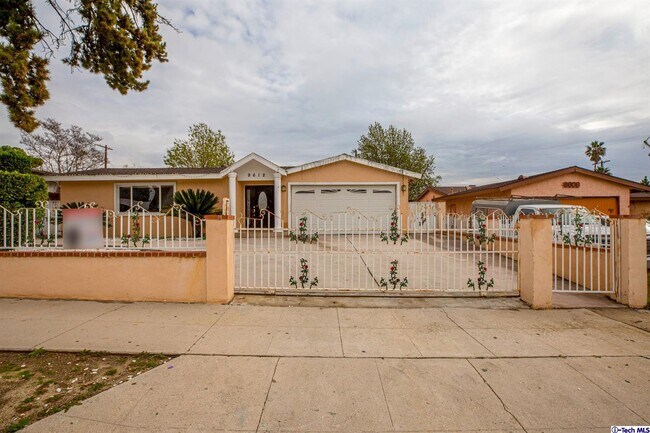 Foto del edificio - 9612 Gerald Ave