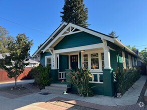 Building Photo - 1424 Toro St