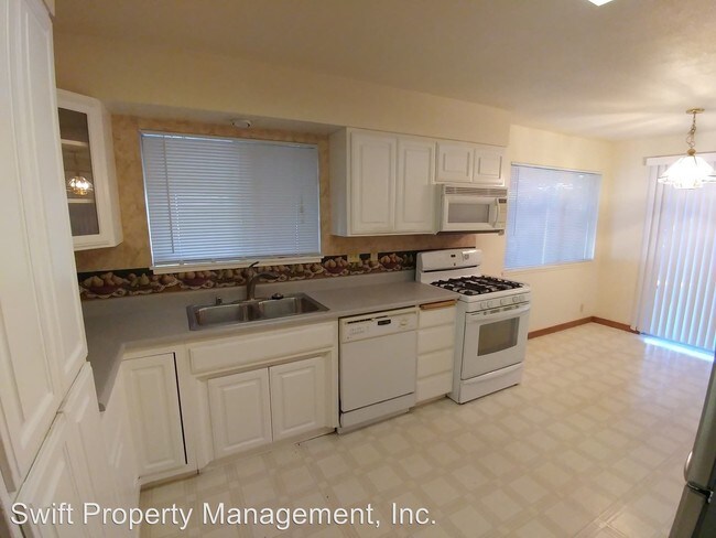 Foto del edificio - 2855 Foothill Blvd