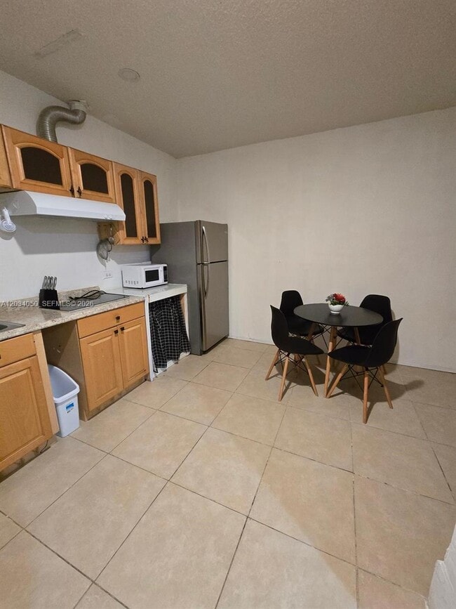 Building Photo - 4863 SW 148th Ct