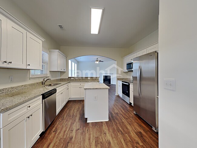 Foto del edificio - 216 Giants Ridge Road