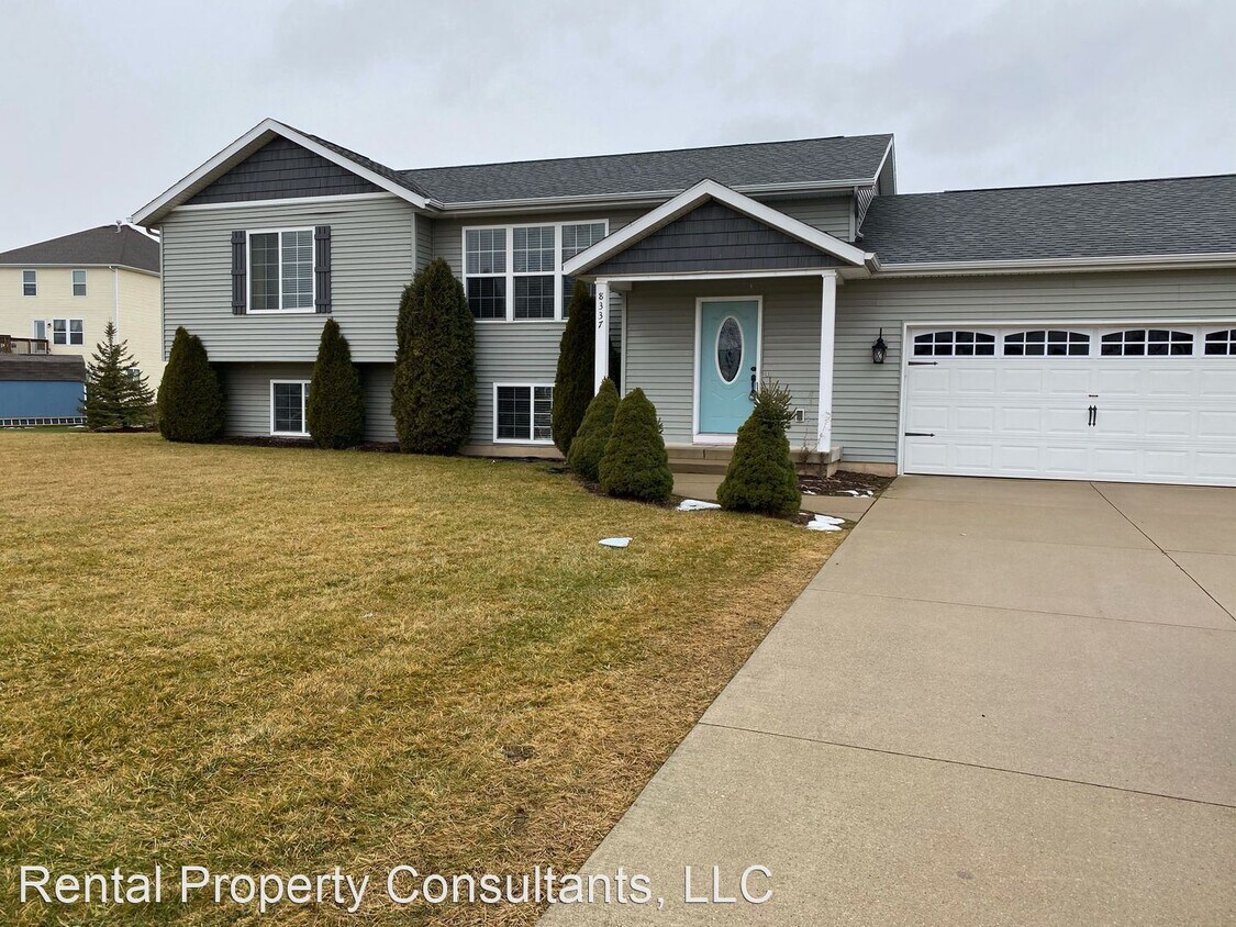 3 br, 2 bath House 8337 Briar Ct. House Rental in Jenison, MI