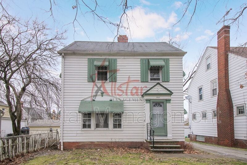 Foto principal - 3801 Woodridge Rd