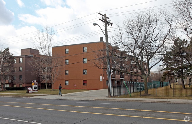 Building Photo - 1330 Danforth Road