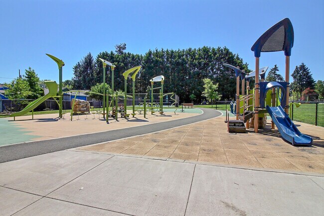 Foto del edificio - 16606 Southwest Barsotti Street