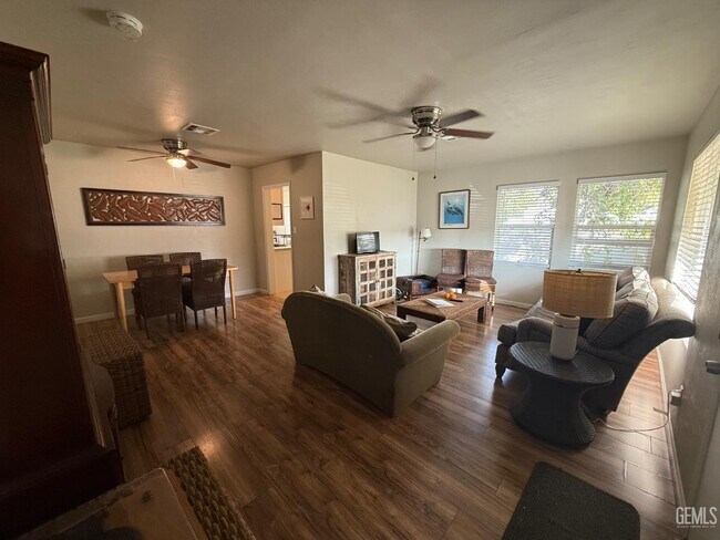 Foto del edificio - 2414 16th St
