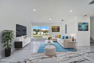 Building Photo - 16315 SW 107th Ave