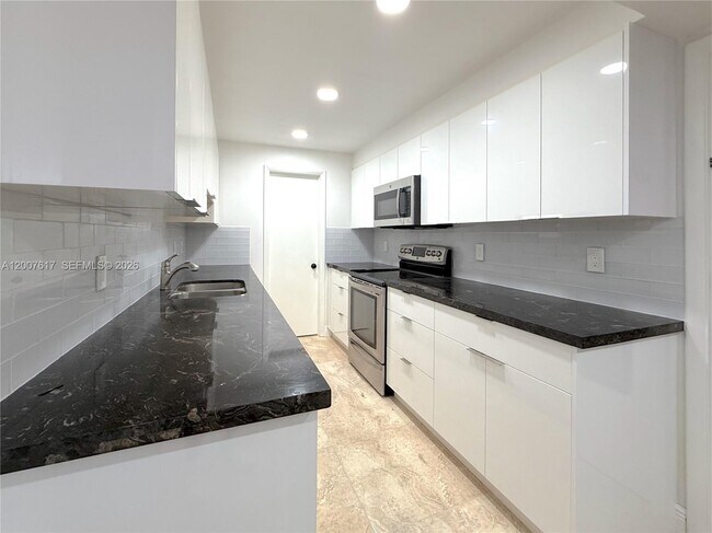 Foto del edificio - 1075 92nd St