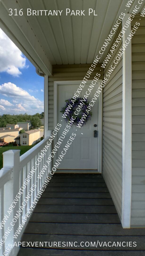 Foto del edificio - 316 Brittany Park Pl