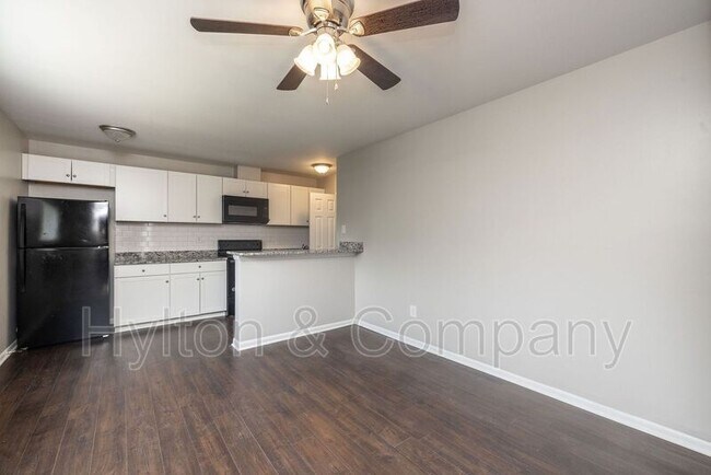Building Photo - 4306 Chamberlayne Ave