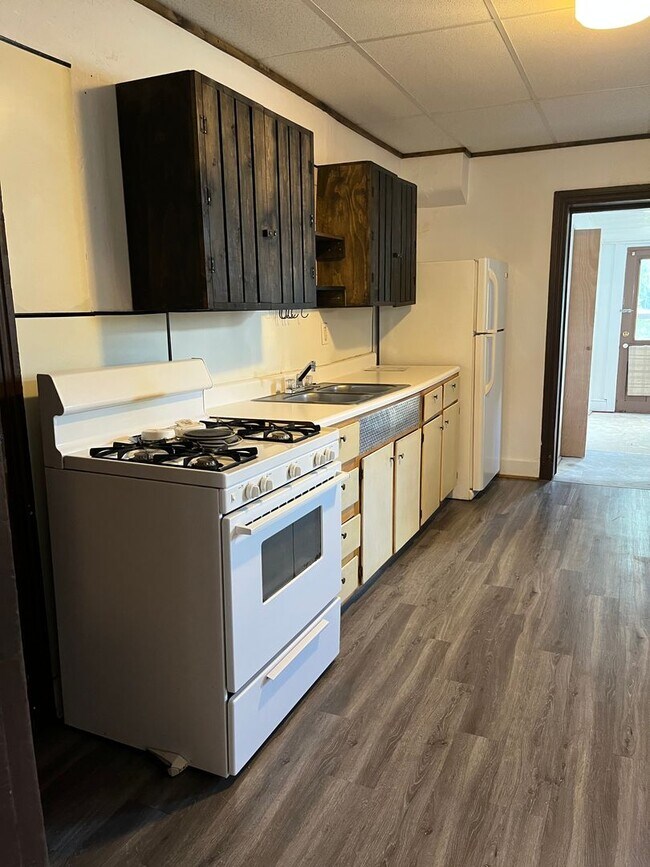 Foto del edificio - 642-644 Walnut St