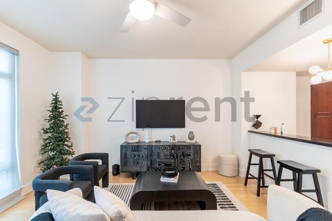 Foto del edificio - 603 Davis St