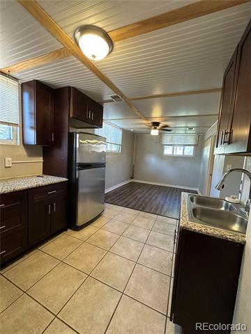 Foto del edificio - 1400 S Clermont St