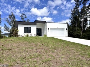 Building Photo - 4505 NW 34th St