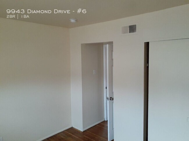 9943 Diamond Dr Unit 6 St Louis Mo 63137 Apartment For Rent In St Louis Mo Apartments Com