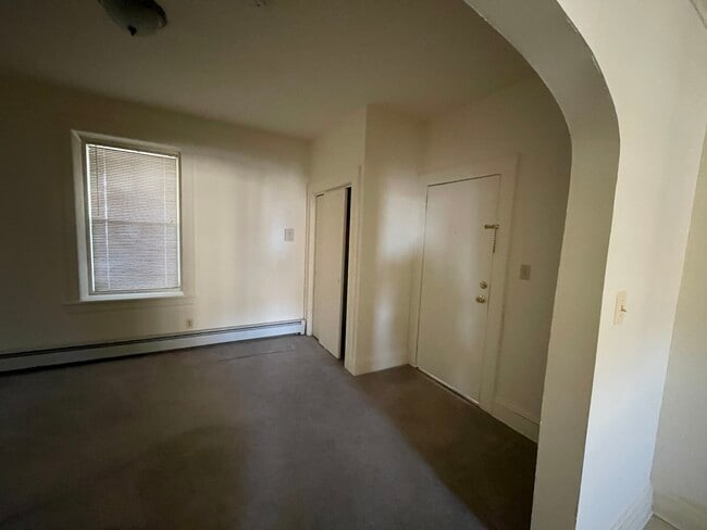 Living room - 194 Krone Pl