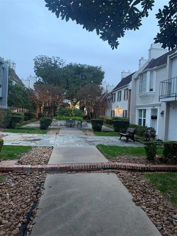 Foto del edificio - 2653 Marilee Ln