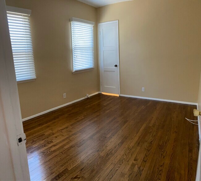 Bedroom #1 with walk-in closet - 102 N Sierra Bonita Ave