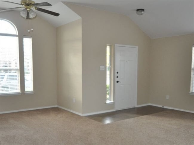 Foto del edificio - 116 Cookston Ln