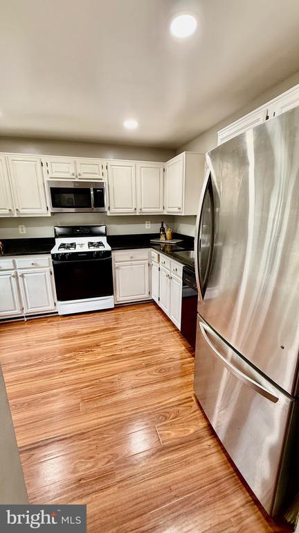 Foto del edificio - 14491 Four Chimney Dr
